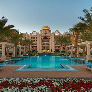 Appartement Globalstay At Palm Jumeirah Beachfront Paradise With Pool And Gym, Dubaï